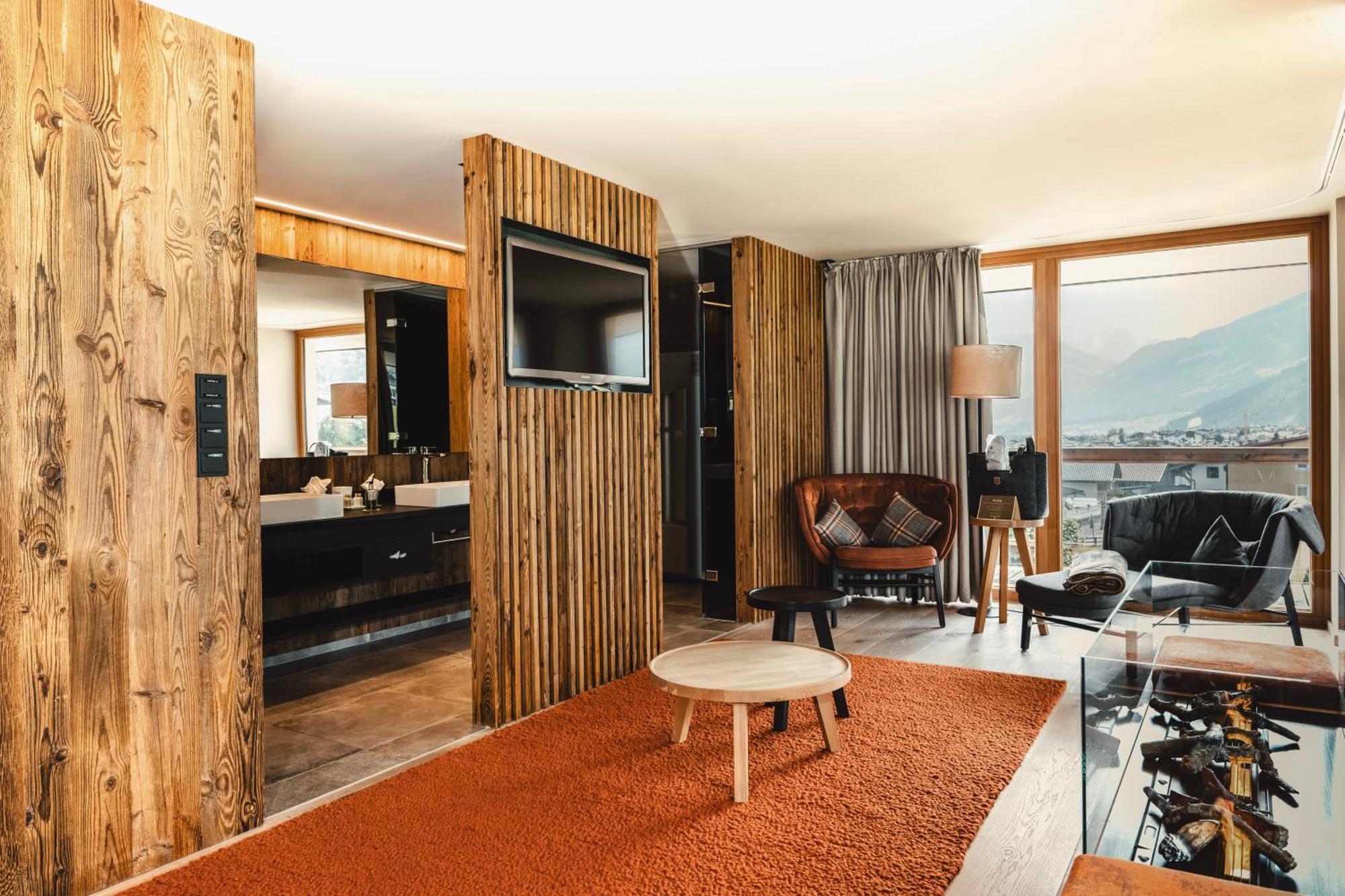 Held Hotel Fügen Eksteriør billede