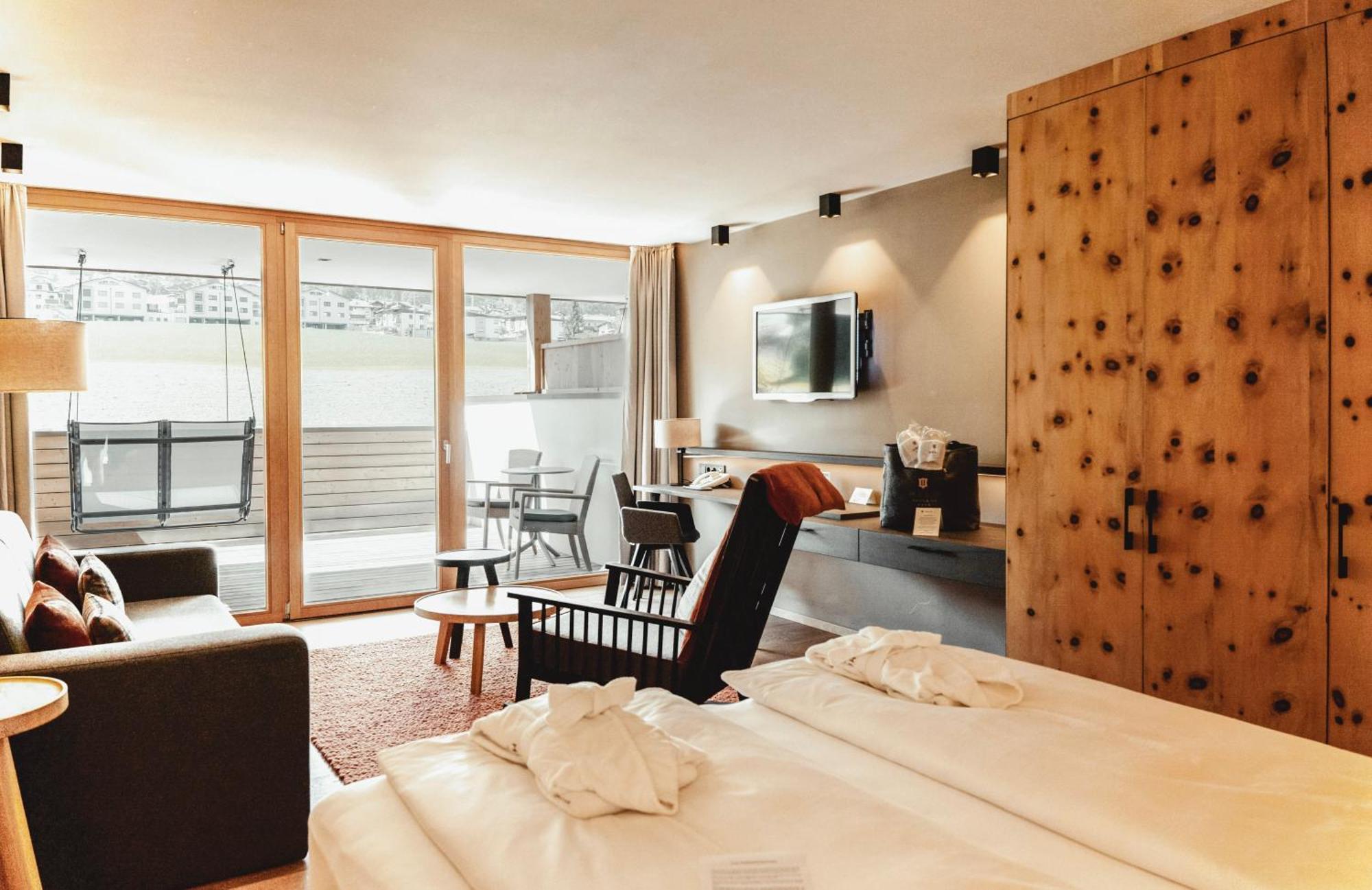 Held Hotel Fügen Eksteriør billede
